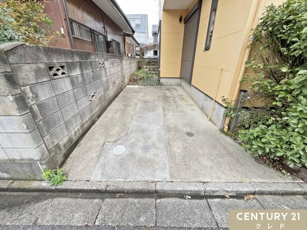坂戸市関間３丁目の中古一戸建て