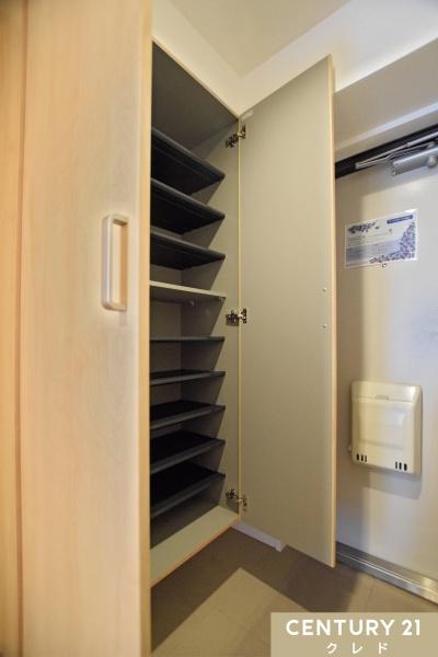 メイツ川越(玄関)