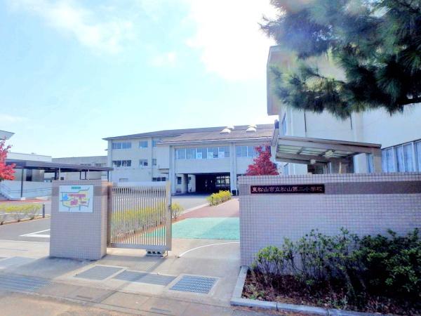 東松山市殿山町の中古一戸建て(東松山市立松山第二小学校)