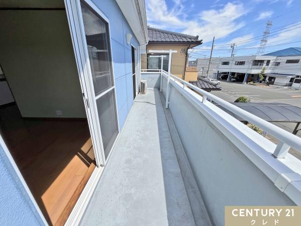 鶴ヶ島市新町4丁目の中古一戸建て(バルコニー)