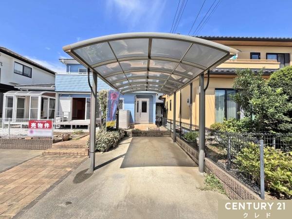鶴ヶ島市新町4丁目の中古一戸建て(駐車場)