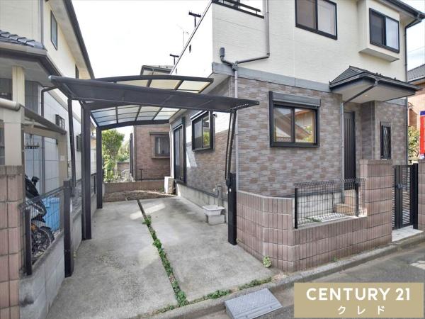 川越市今成1丁目の中古一戸建て(駐車場)