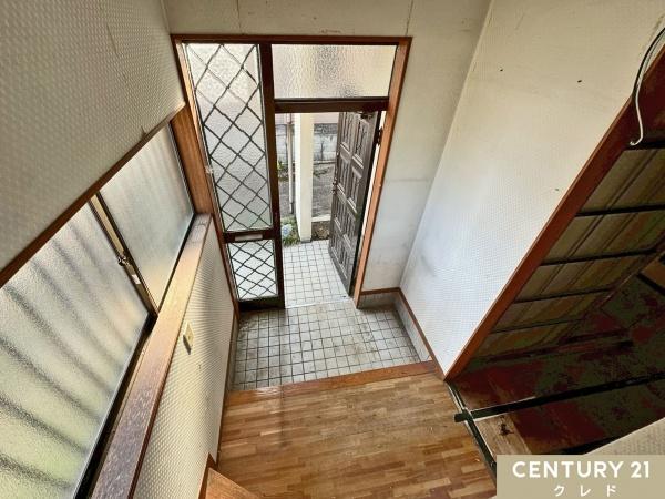 入間郡毛呂山町岩井東1丁目の中古一戸建て(玄関)