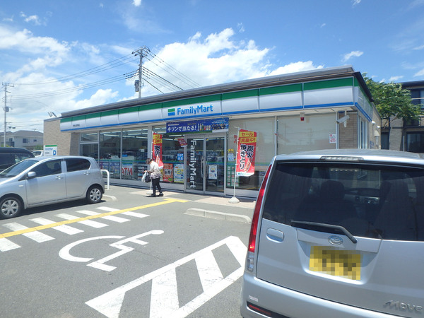 東松山市あずま町1丁目の中古一戸建て(ファミリーマート東松山高坂店)
