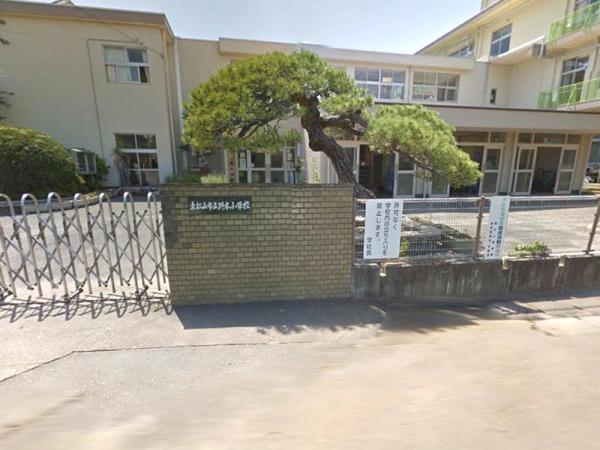 東松山市あずま町1丁目の中古一戸建て(東松山市立野本小学校)