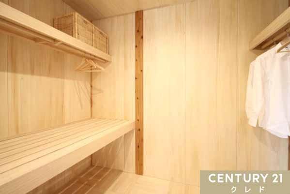 東松山市あずま町1丁目の中古一戸建て(収納)