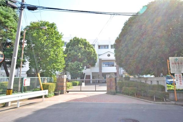 川越市大塚2丁目　新築分譲住宅　全2棟　1号棟(川越市立城南中学校)