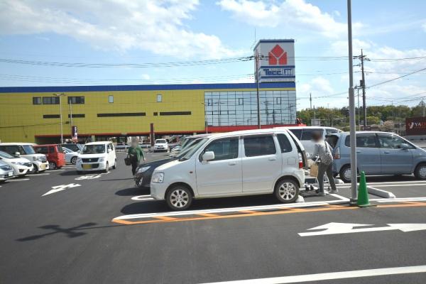 東松山市山崎町の中古一戸建て(ヤマダデンキ　テックランド東松山店)