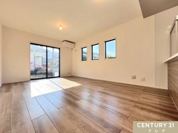 東松山市小松原町　全2棟　1号棟