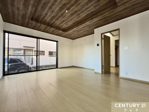 東松山市西本宿1期　中古一戸建て