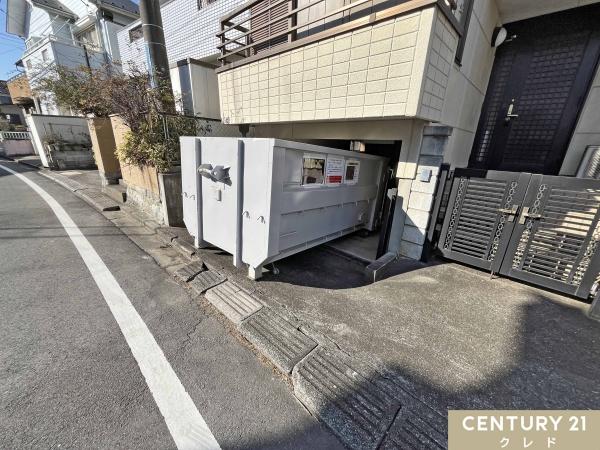 坂戸市西坂戸1期　中古一戸建て