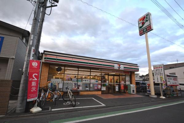 鶴ヶ島市上広谷　新築一戸建て(セブンイレブン鶴ヶ島駅東口店)