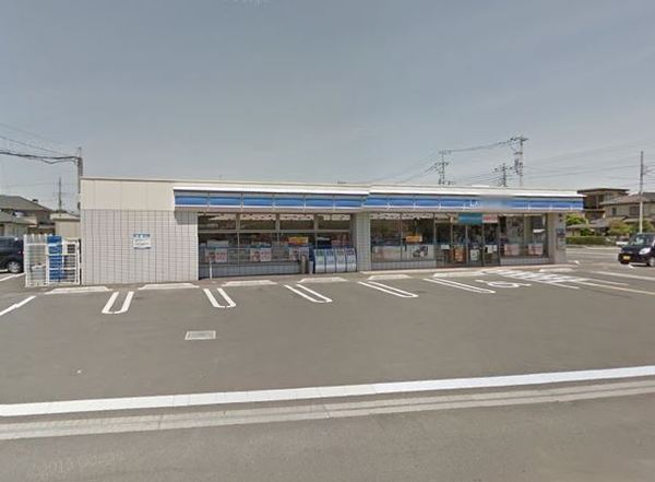 日高市上鹿山第4　新築分譲住宅　全3棟　2号棟(ローソン日高上鹿山店)