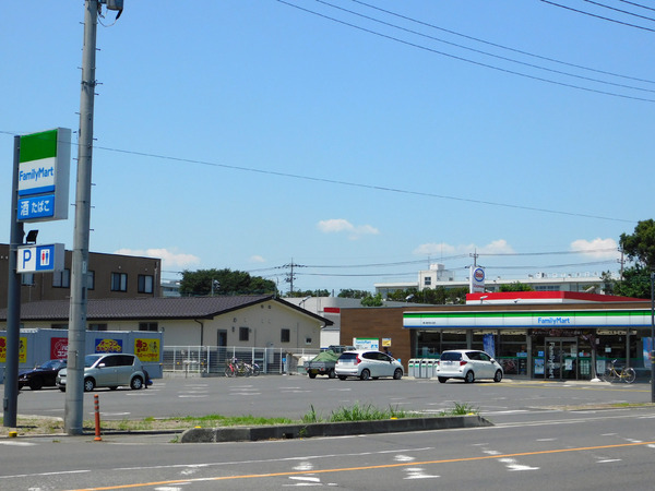 セブンスターハイツ若葉(ファミリーマート鶴ヶ島五味ケ谷店)