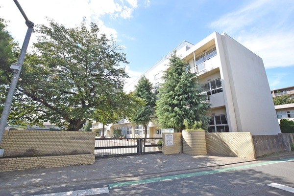 キャッスルメジェール川越(川越市立仙波小学校)