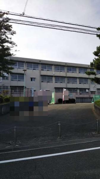 堺市西区山田１丁の中古一戸建て(堺市立福泉中学校)