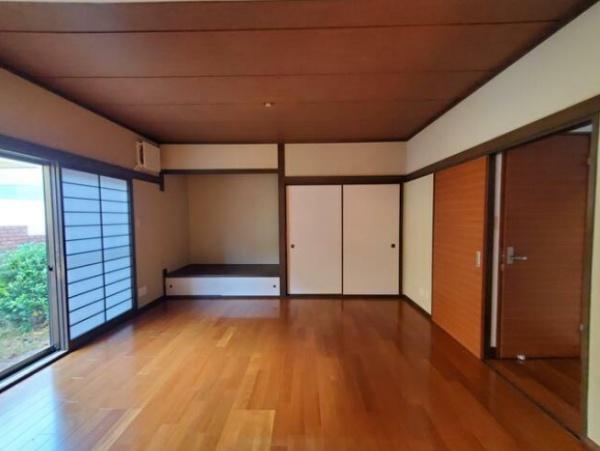 堺市西区浜寺元町３丁の中古一戸建て