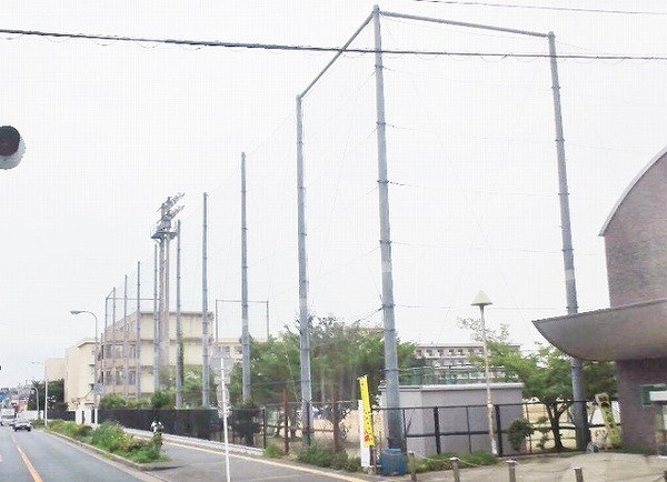堺市北区東浅香山町1丁の中古一戸建て(堺市立長尾中学校)
