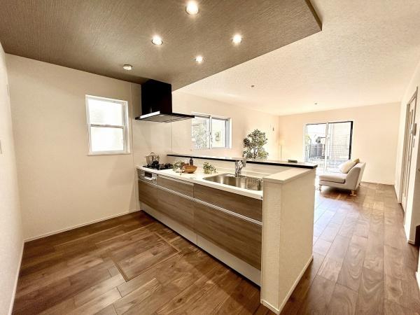 堺市西区上野芝町7丁2号棟　新築戸建