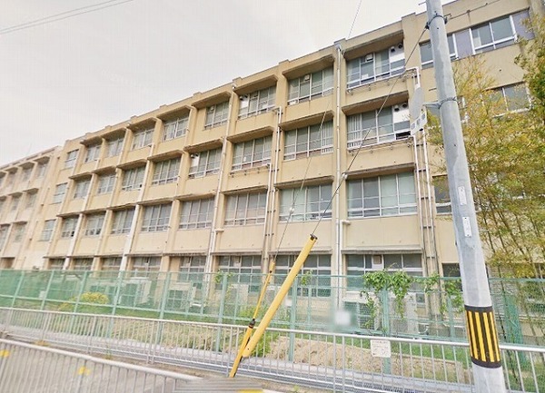 堺市堺区南丸保園の中古一戸建て(堺市立榎小学校)