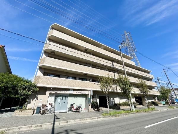 クラウンセゾン深井