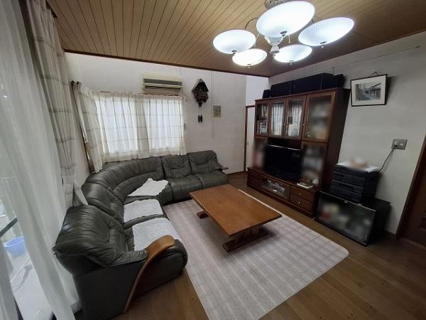 堺市美原区さつき野東　中古戸建