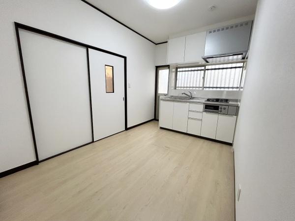 堺市西区平岡町　中古戸建