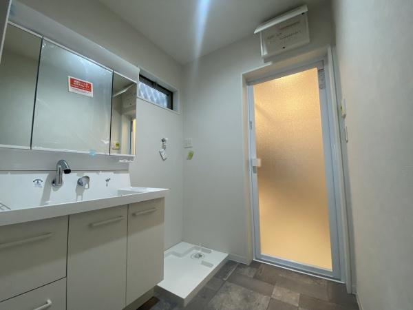 堺市中区深井清水町　新築戸建