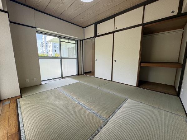 光明台ハイタウン4号棟