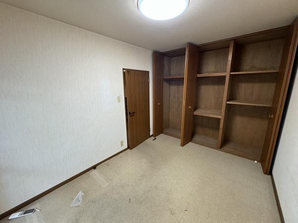 グリーンタウン東香里マンションＢ棟