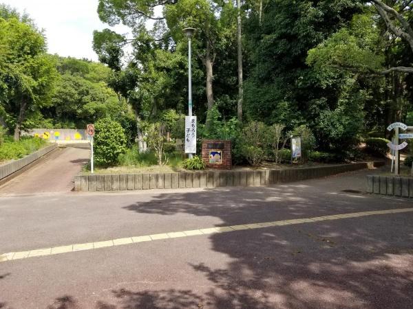 堺市南区逆瀬川の中古一戸建て(セブンイレブン堺若松台3丁店)
