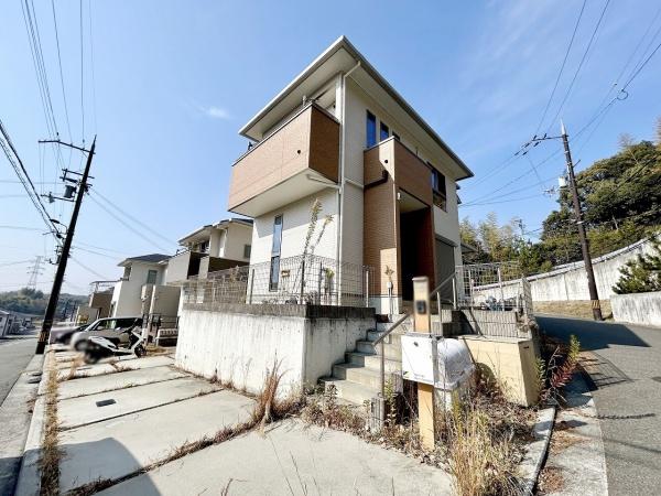 堺市南区逆瀬川　中古戸建