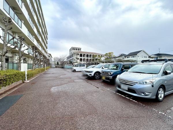 ファミール北野田