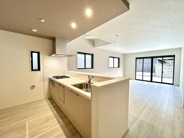堺市堺区高砂町2丁2号棟　新築戸建