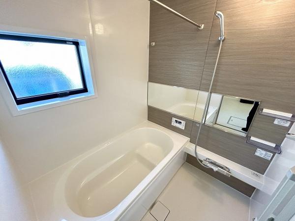 堺市北区百舌鳥本町1丁6号棟　新築戸建