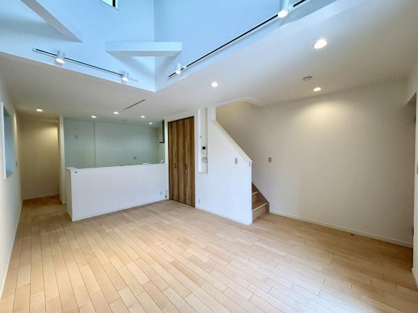 堺市堺区文珠橋通A号棟　新築戸建