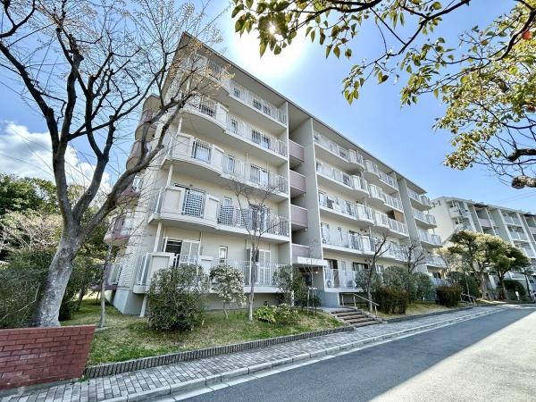 光明池駅前第2住宅2号棟