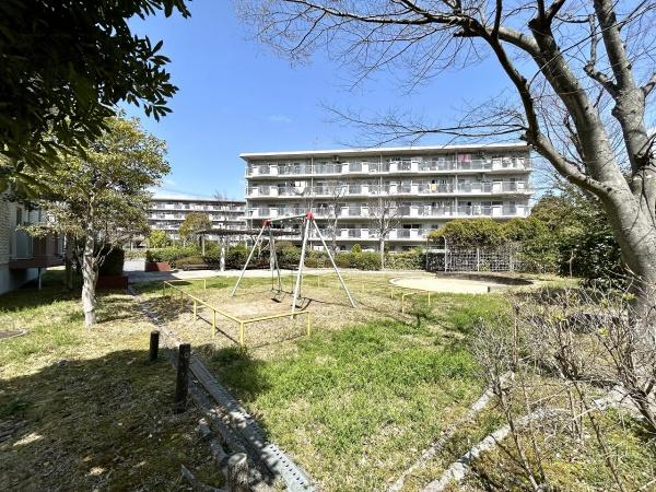 光明池駅前第2住宅2号棟