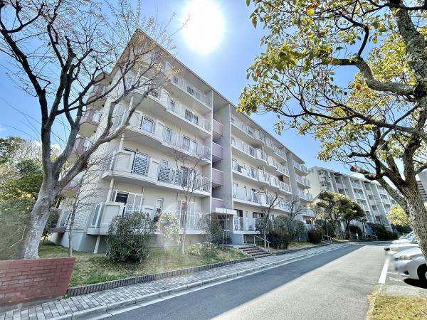 光明池駅前第2住宅2号棟