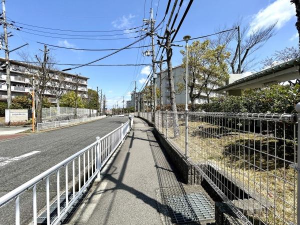 光明池駅前第2住宅2号棟
