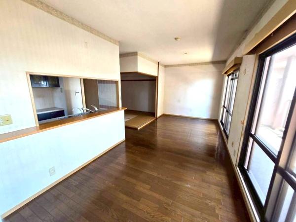 ファミールハイツ泉大津セントハーバーシティ2番館