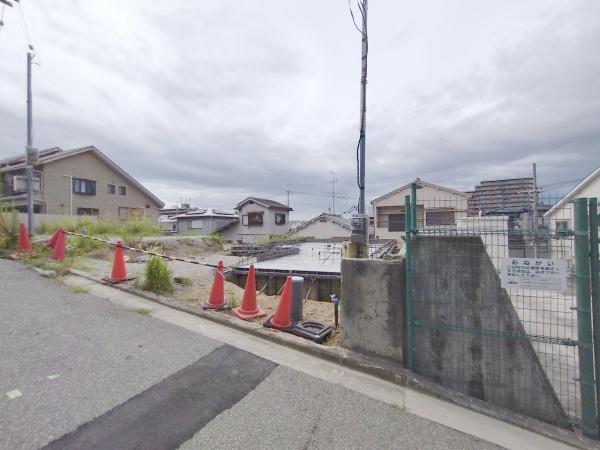 堺市西区上野芝向ヶ丘町2丁　新築戸建