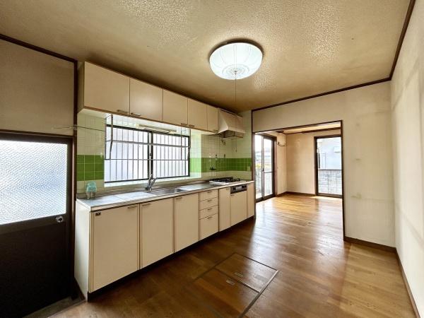 堺市美原区平尾　中古戸建