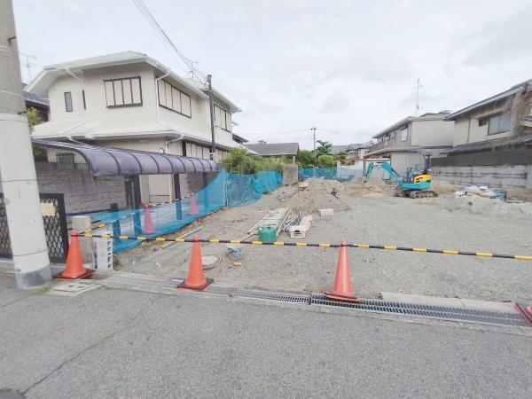 堺市西区浜寺諏訪森町東３丁の土地