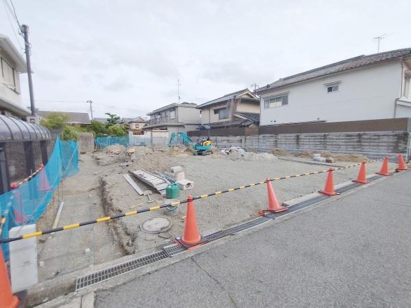 堺市西区浜寺諏訪森町東３丁の土地