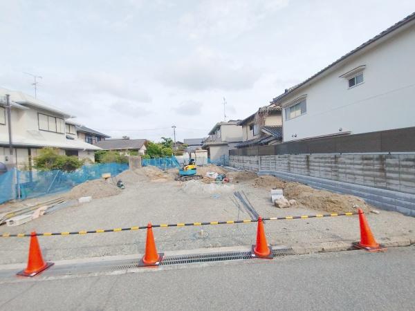 堺市西区浜寺諏訪森町東３丁の土地