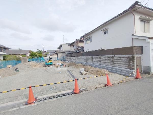 堺市西区浜寺諏訪森町東３丁の土地