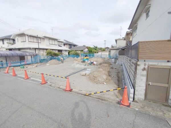 堺市西区浜寺諏訪森町東３丁の土地