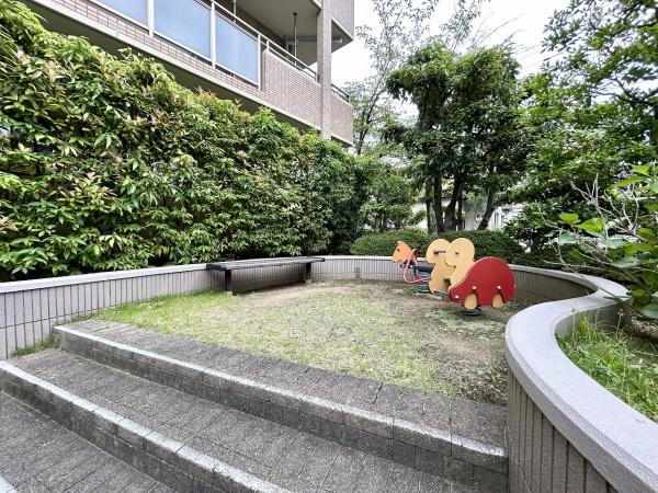 ロイヤルシャトー泉ヶ丘