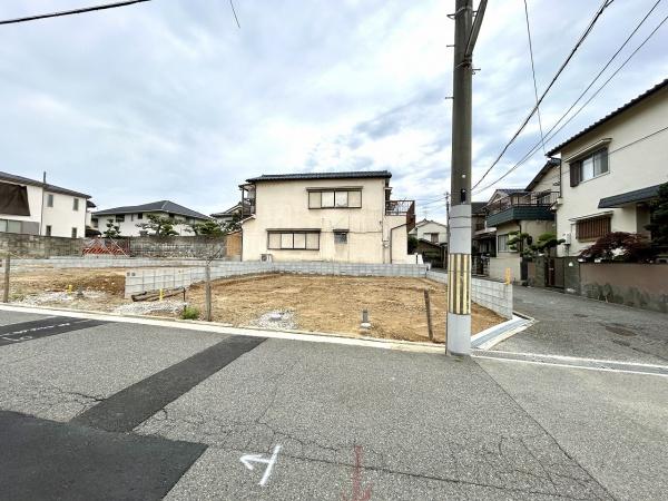 堺市西区上野芝向ヶ丘町４丁の土地